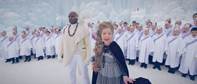 What Happens When Africa Meets “Frozen” – Chilling Performance!