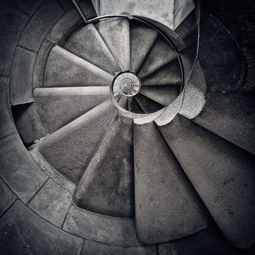 spiral-stairs-2-26