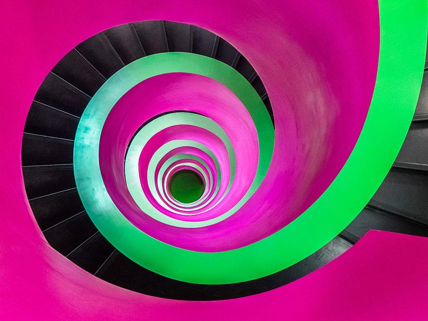 spiral-stairs-2-3