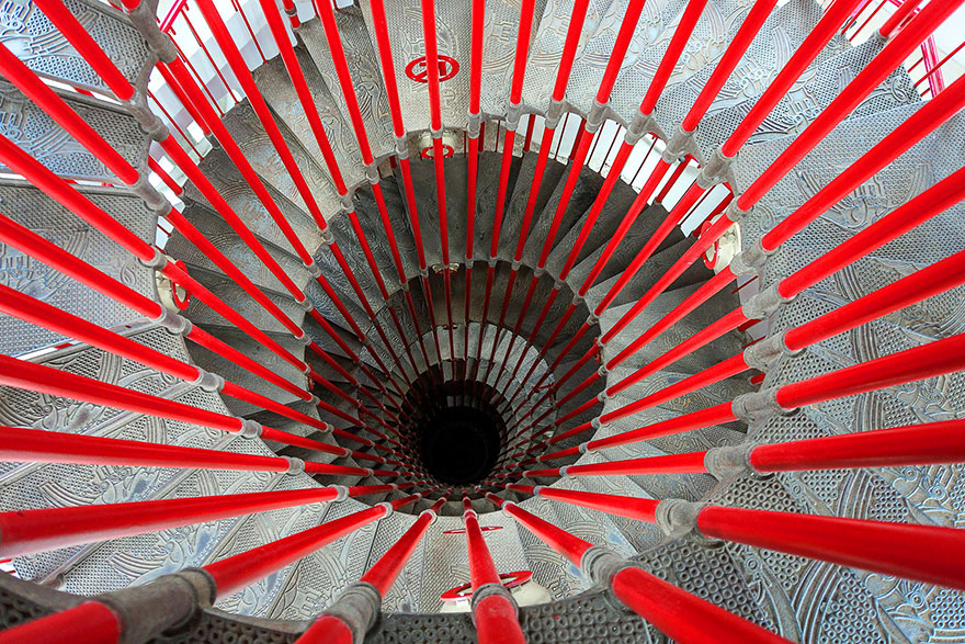 spiral-stairs-2-5