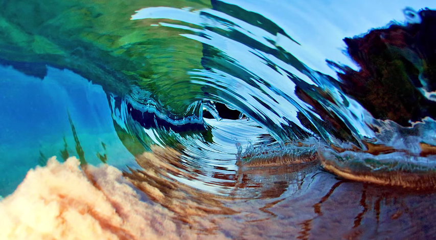 You Won’t Believe How Clark Little Takes These Incredible Wave Photos